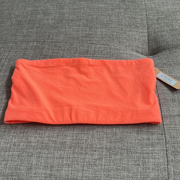 Skims Fits Everybody Bandeau Bra - Picture 11 of 13